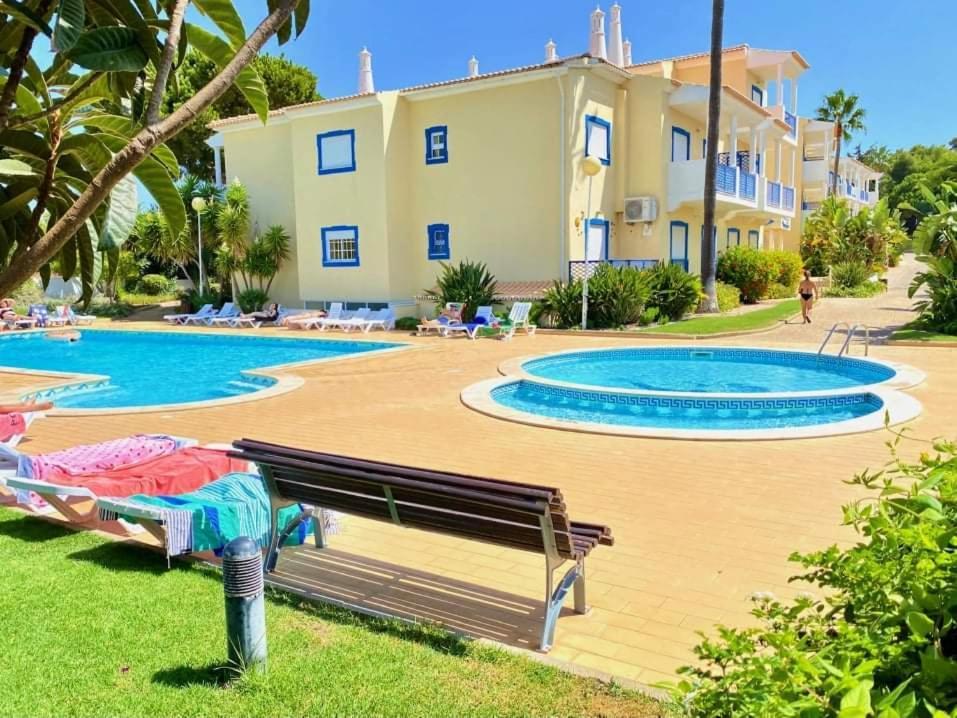 Flamingo'S Apartment W/ 2 Swimming Pool Albufeira Luaran gambar