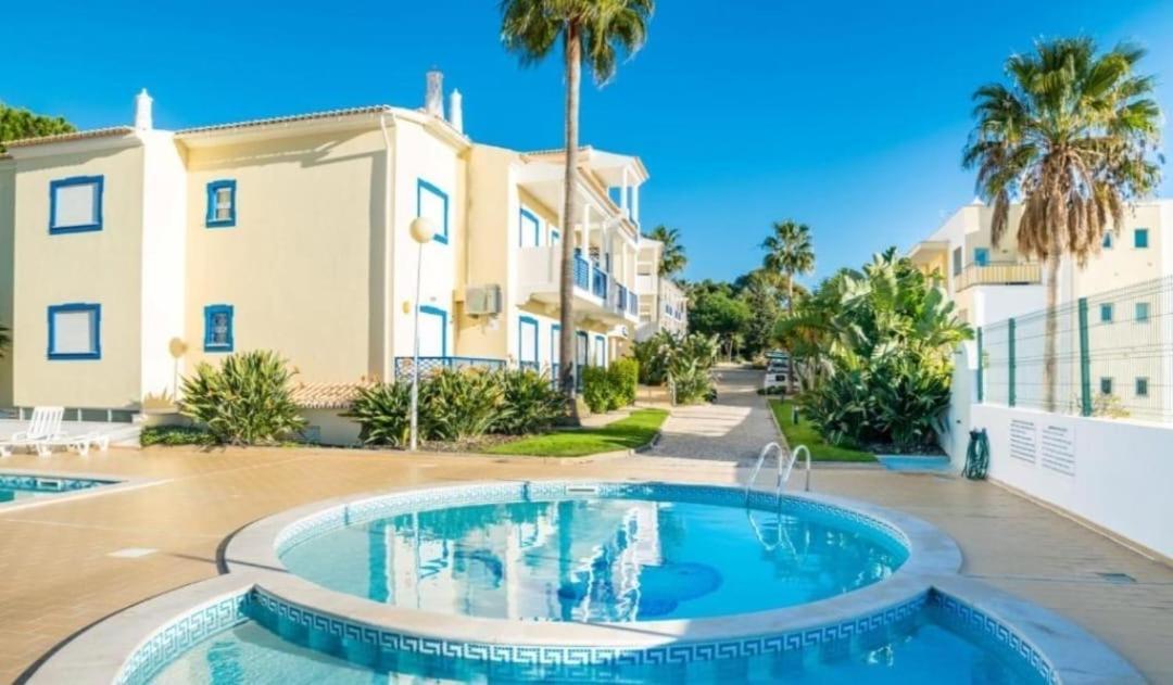 Flamingo'S Apartment W/ 2 Swimming Pool Albufeira Luaran gambar